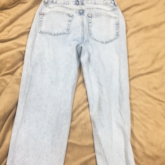 BDG Bleached High Wasted Mom Jeans - Picture 2 of 2